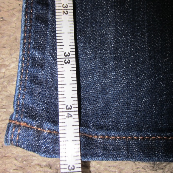Express mid rise barely boot jeans - Picture 6 of 9